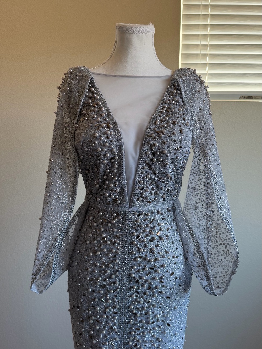Embellished Silver Evening Gown with Plunging V-Neck - Picture 3 of 5
